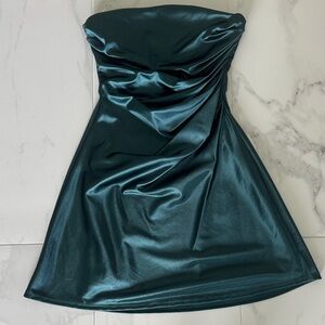 Windsor Strapless Emerald Dress